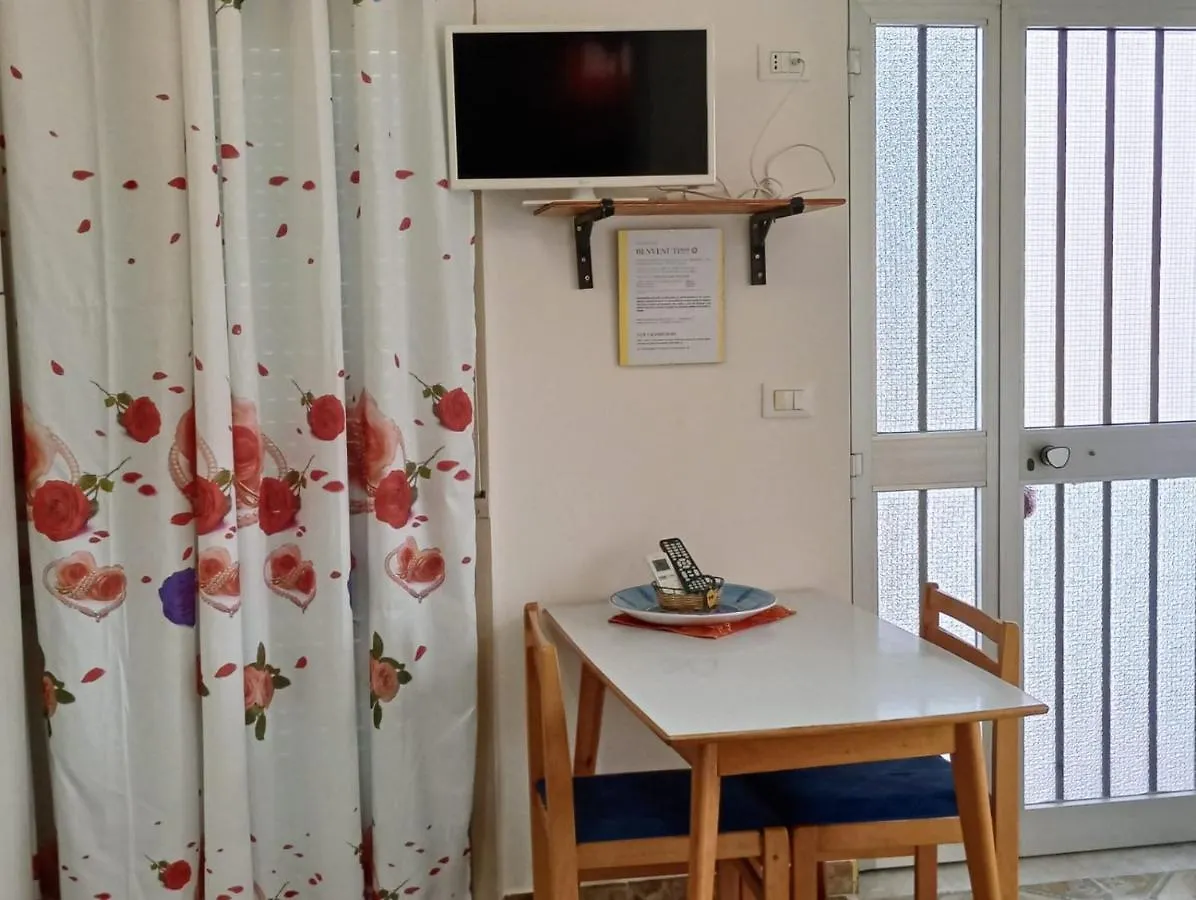 Mongiove Mare Pigna Rossa Villa Patti 0*,  Italia